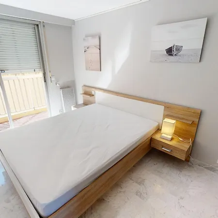 Superbe 2p Au 5eme Etage Avec Terrasse Face A La Et Parking Prive - Menton, Garavan - Fr-1-196-293 公寓 *
